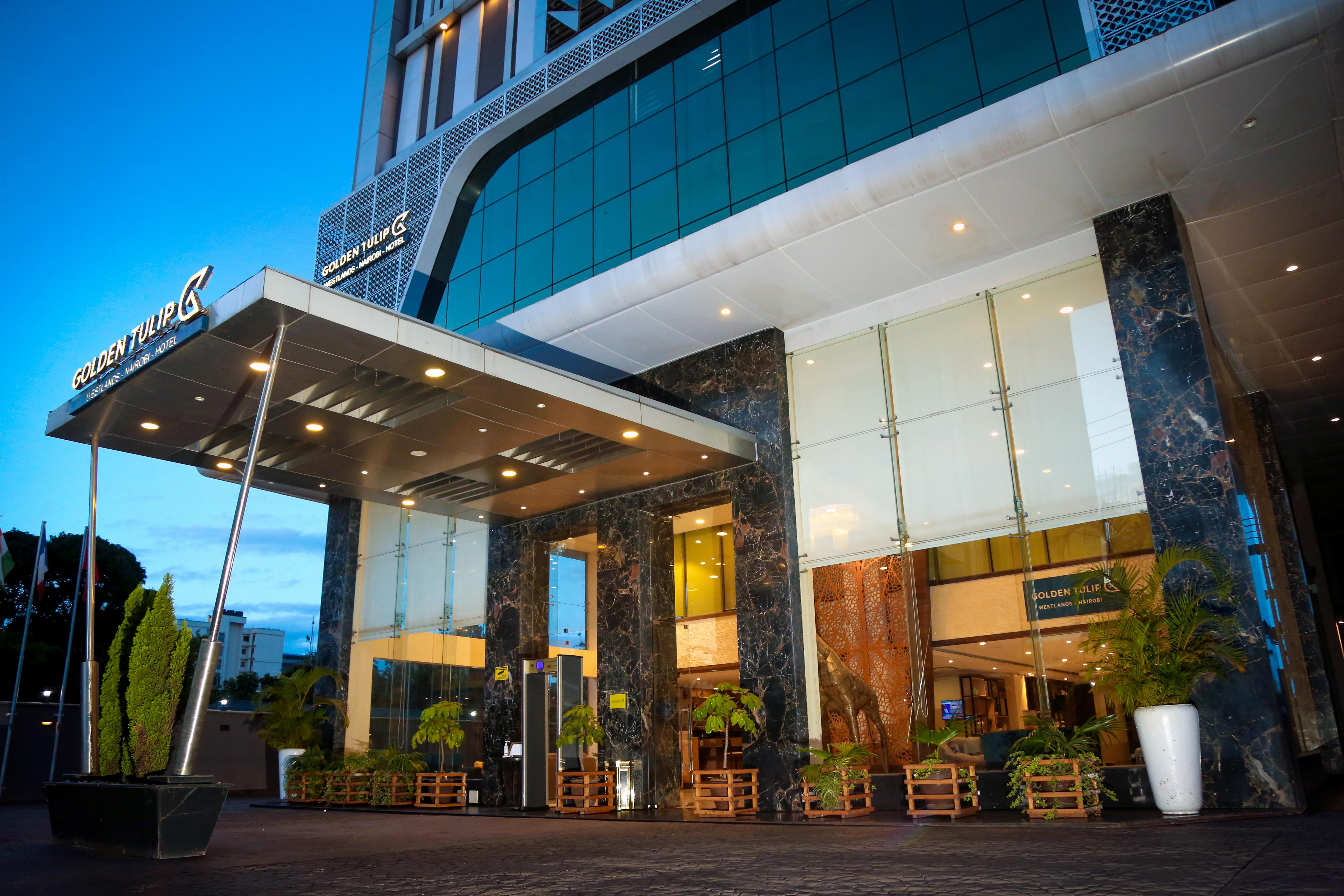Готель Golden Tulip Westlands Найробі Екстер'єр фото